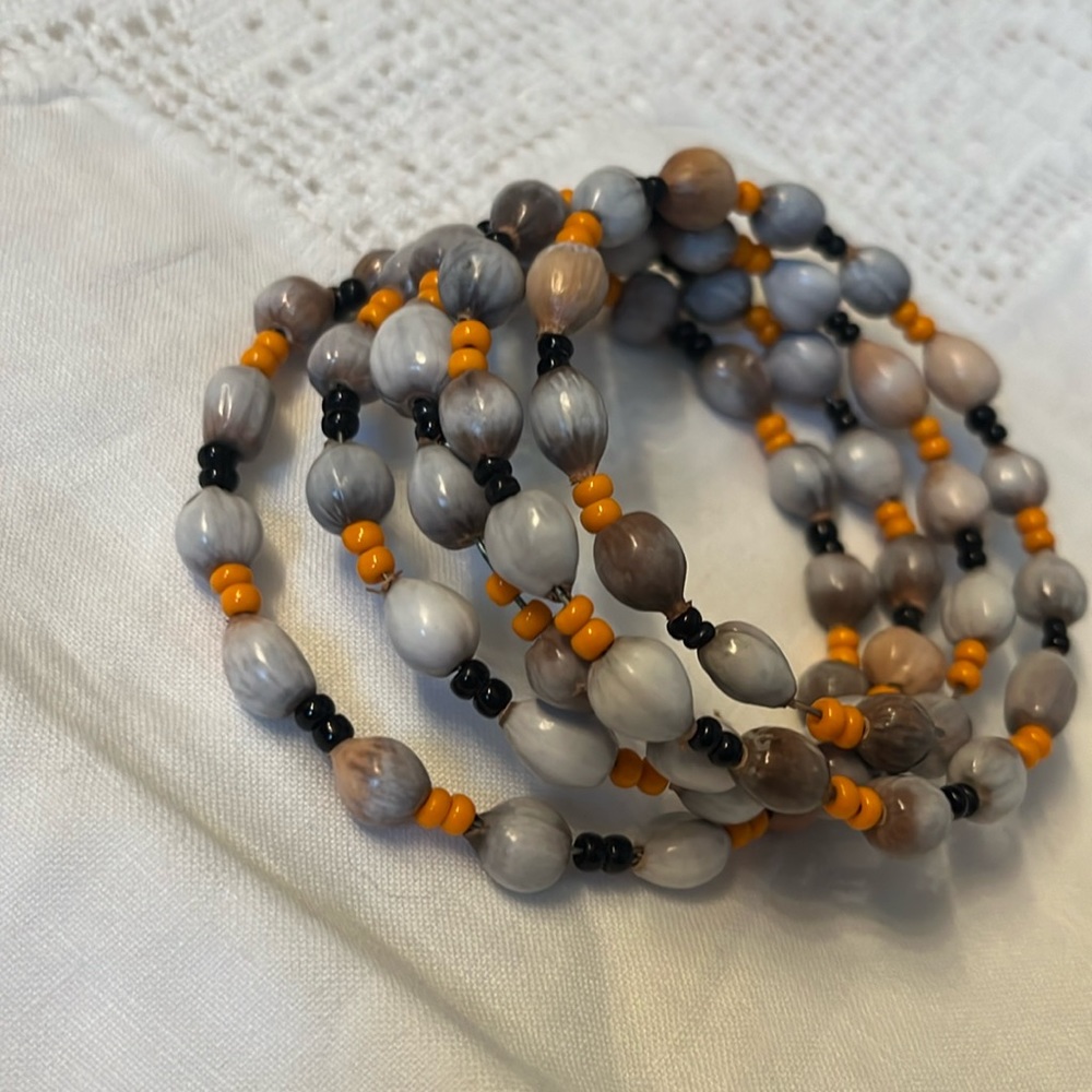Masai seed bead bracelet